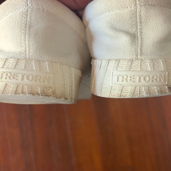 VintageTretorn Canvas Sneakers with Green Accents - Picture 6 of 6